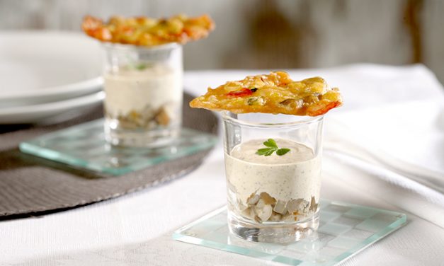 Tortillitas de verduras con salsa de trufa y setas