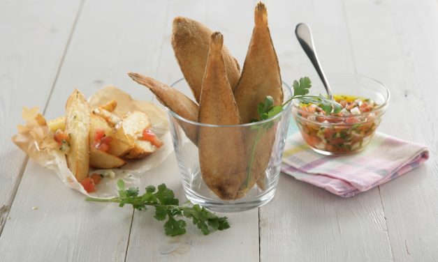 Fish and chip de acedias con aderezo de tomate e hinojo