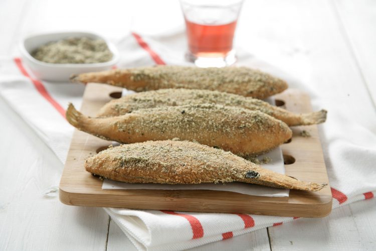 Acedias con polvo de algas y sésamo