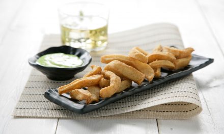 Tiras de choco con emulsión de guisantes