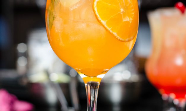 Combate el verano. Acompaña a tu pescado de las mejores bebidas refrescantes